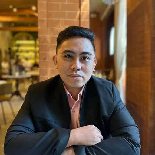 Darren D. from Philippines