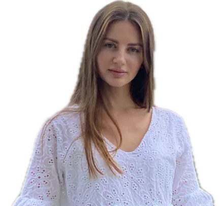 Viorica G. — Mid-Level Social Media Manager from Moldova