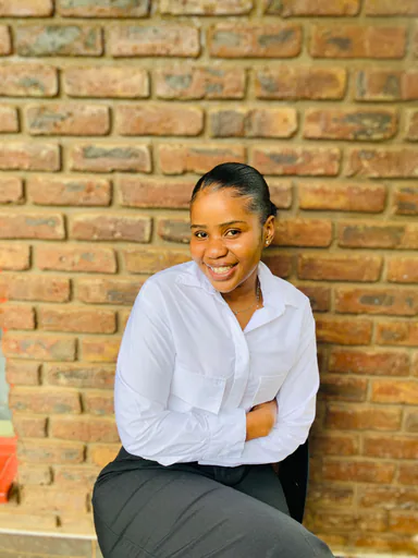 NXALATI R. profile photo