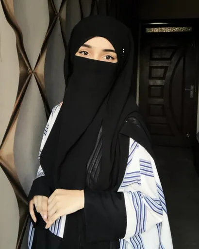 Hira K. profile photo