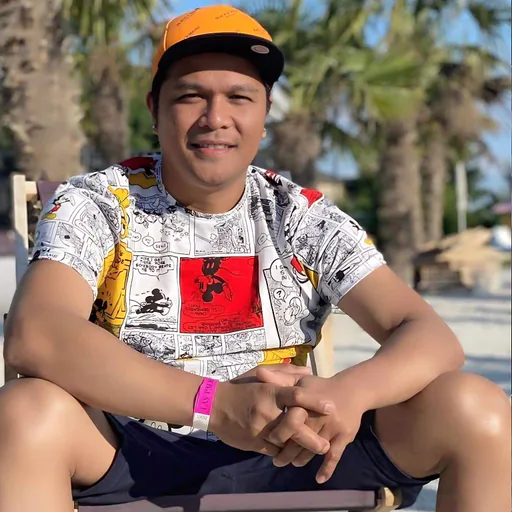 Dennis F. profile photo