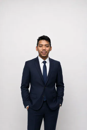 Timothy C. — Mid-Level Graphic Designer from Philippines
