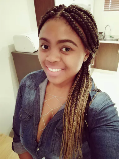 Nomcebo S. — Mid-Level Laboratory Technician from South Africa