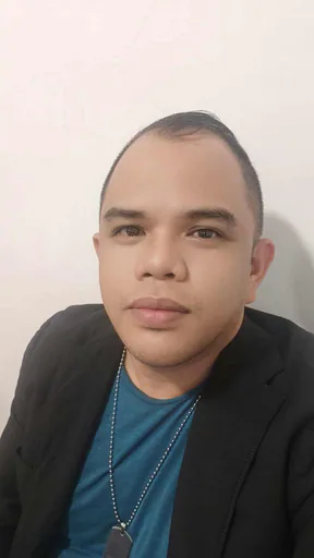 Photo of Efren V.