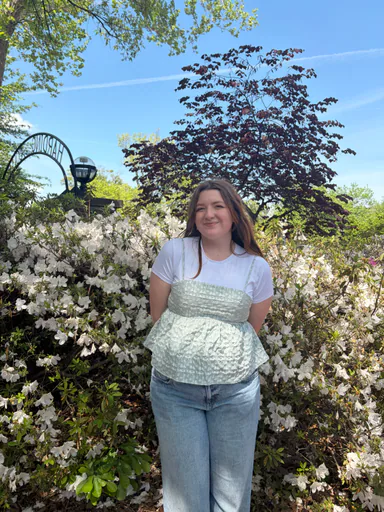 Julie L. profile photo