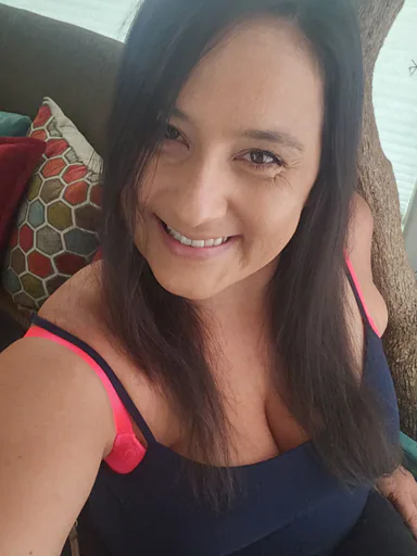 Ashley A. — Mid-Level Legal AI Contributor from United States