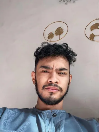 Daffa Y. — Mid-Level 3D Designer from Indonesia