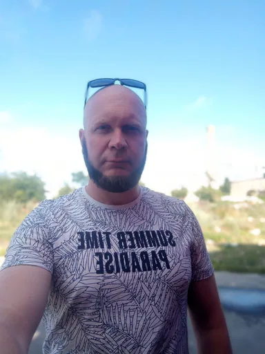 YEVHEN U. profile photo