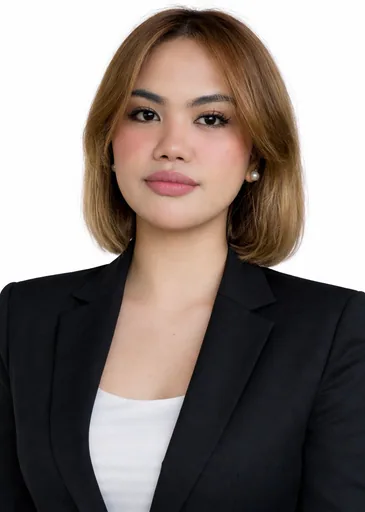 Willyn E. — Junior Sales Operator and Travel Consultant from Philippines