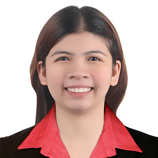 Raga J. — Junior Real Estate Sales Associate from Philippines