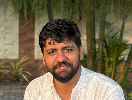 Roshan H. profile photo