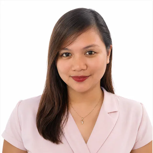 Claudine S. profile photo