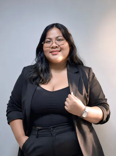 Monique S. — Senior Biomedical Engineering Compliance Lead from Philippines