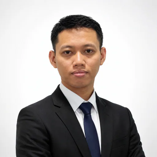 Bambang W. — Senior Export Import Supervisor from Indonesia