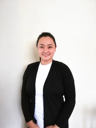 Rina-Razel B. — Mid-Level Quantity Surveyor and Cost Analyst from Philippines