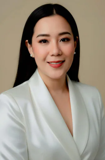 Christine B. profile photo