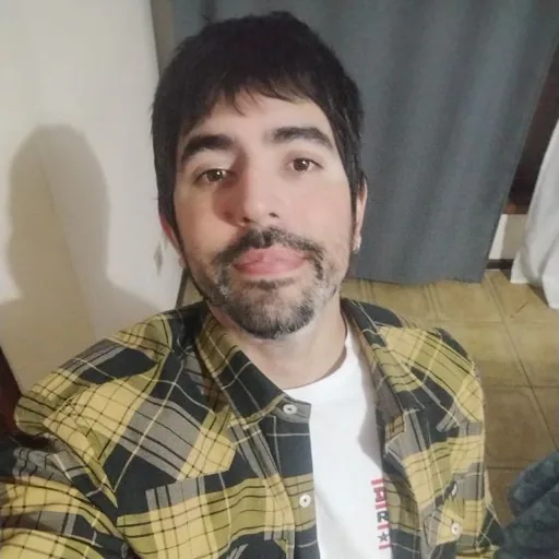 martin Y. — Senior Data Analyst from Argentina