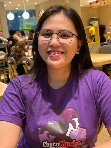 Mariell M. — Mid-Level Import Process Specialist from Philippines