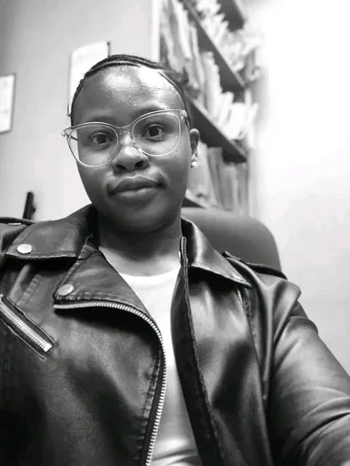 Emmah M. profile photo
