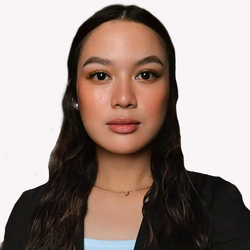 GAYLE F. profile photo
