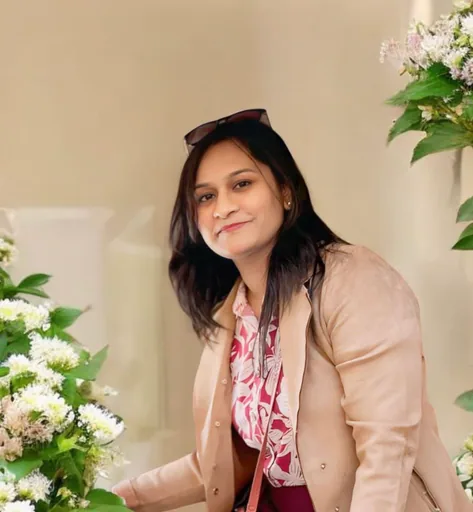 Namita M. — Senior Staff Engineer - iOS & React Native from India