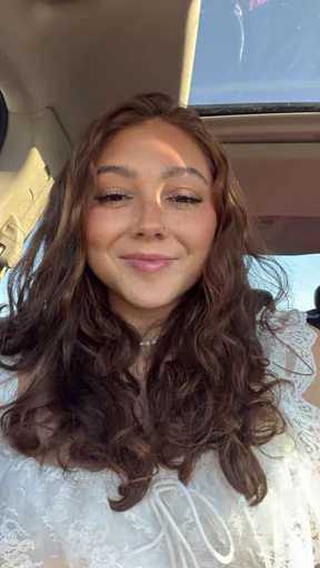 kylie O. — Junior Social Media Specialist from United States