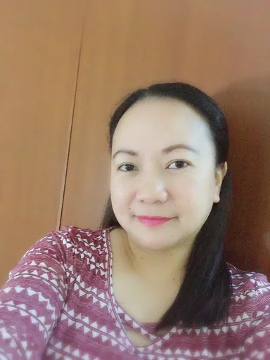 Lauri R. — Mid-Level Community Development Officer from Philippines