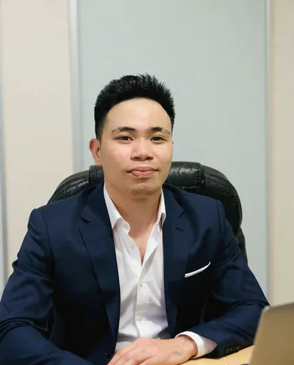 Ronnel S. — Senior Operations & Client Success Specialist from Philippines