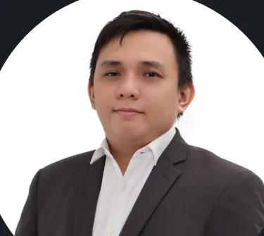 John E. — Mid-Level System Engineer from Philippines
