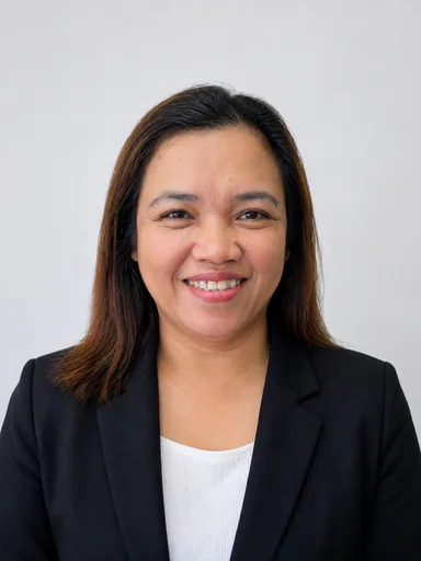 Cherry L. — Senior Resident Construction Manager from Philippines