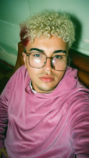 Tomi Q. profile photo