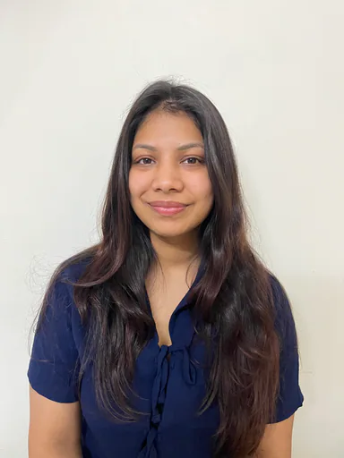 Anushka A. — Mid-Level Software Engineer from India