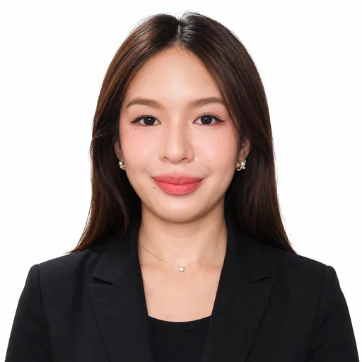 iris M. profile photo