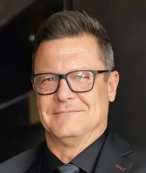 Dewyk D. profile photo