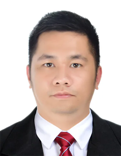 Kelvine R. — Senior IT Operations Lead from Philippines