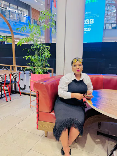 buyiswa V. profile photo