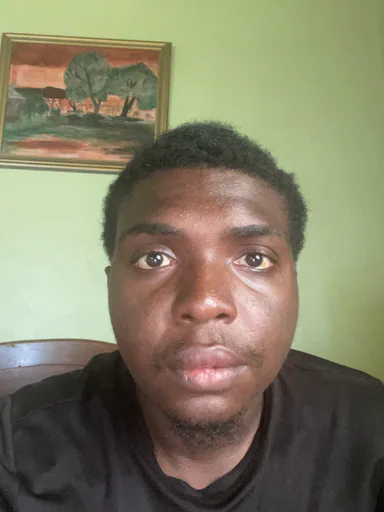 Devari L. profile photo