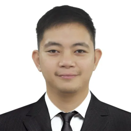 Rinzo J. — Mid-Level Program Officer from Philippines
