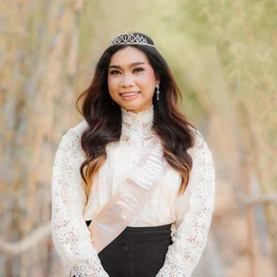 Sarah M. — Senior Bookkeeper from Philippines