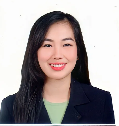 Hazelene O. — Senior Retail Store Manager from Philippines