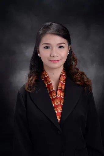Anna M. — Senior Digital Marketing Manager from Philippines