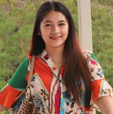 Bernadette E. profile photo