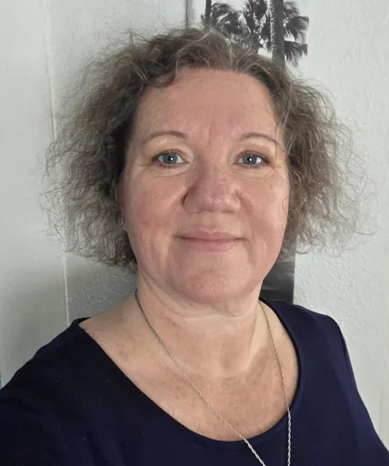 Andrea L. — Mid-Level Learning and Development Specialist from United States
