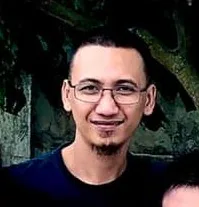 Tim M. — Mid-Level Graphic Designer and Video Editor from Philippines