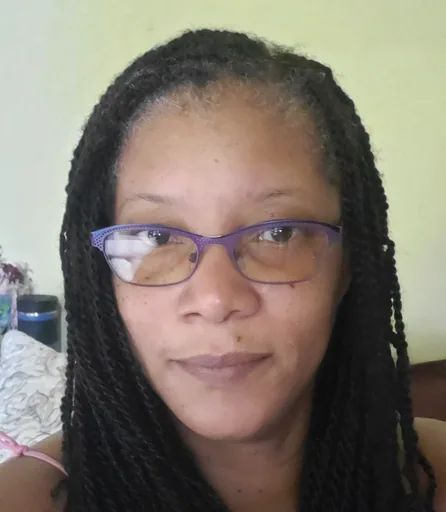 Thlia M. profile photo