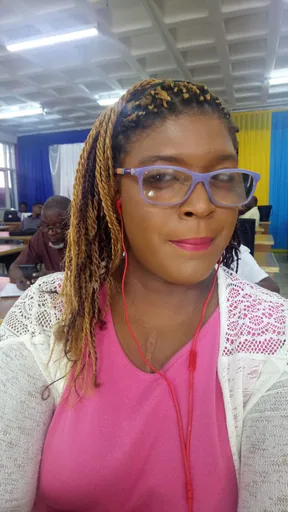 Lesley S. profile photo