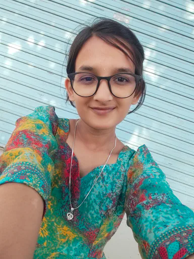 Akshada D. profile photo