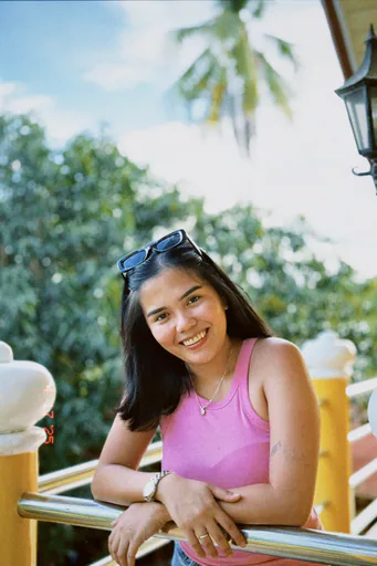 Photo of Janine F.