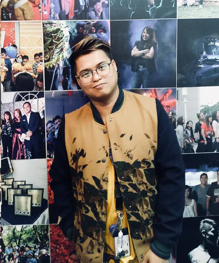 Jikki M. — Mid-Level Business Development Specialist from United States