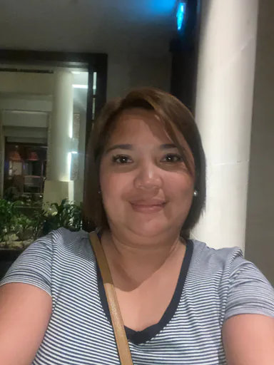Babelyn P. — Mid-Level Community Governance Administrator from United States
